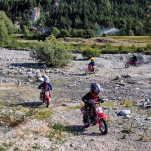 Enfants moto cross nature colo ete
