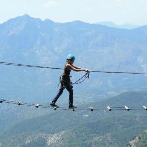 accrobranche colo enfants grand hauteur