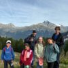 Groupe d'enfants en rando dans le Parc de la Vanoise en Savoie